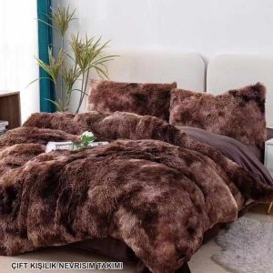 Čupavi set posteljine – 4 dela (Braon)